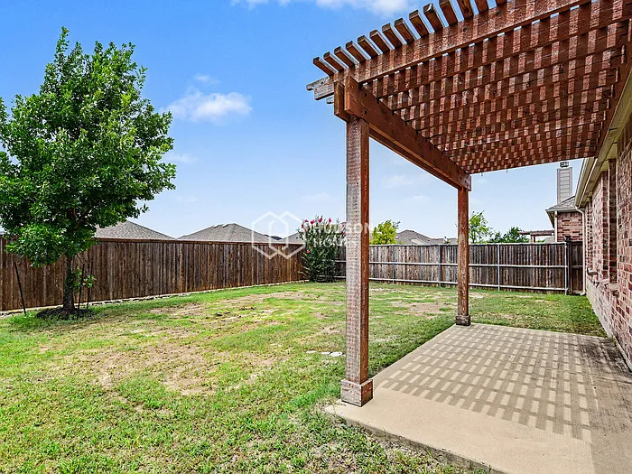 2217 Perrymead Dr — Photo 17