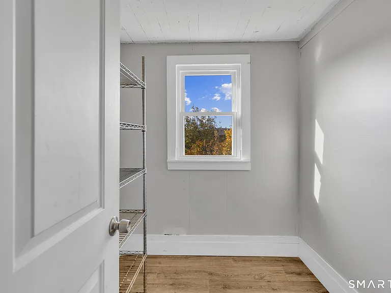 82-86 Water St #6 — Photo 10