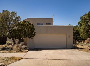 3212 Rinconada Cir, Santa Fe, NM 87507