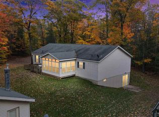 2840 Trappers Aly, Gaylord, MI 49735