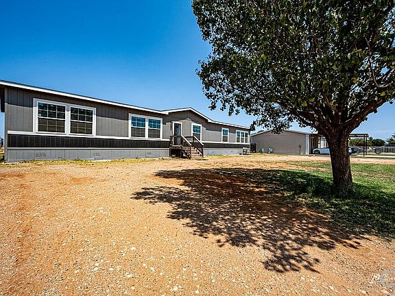 2nd image of 5011 E County Road 59