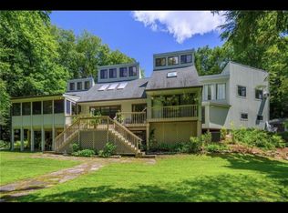 17 Brookside Ln, Sherman, CT 06784