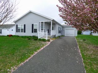 71 Oak Ridge Ln, Manahawkin, NJ 08050