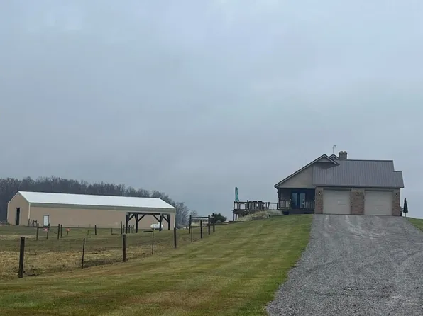 7271 Auglaize Rd, Waynesfield, OH 45896