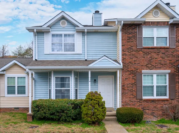 5 Rolling Meadows Dr, Goodlettsville, TN 37072