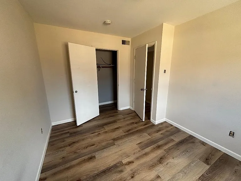 10031 Willdan Dr #D — Photo 8