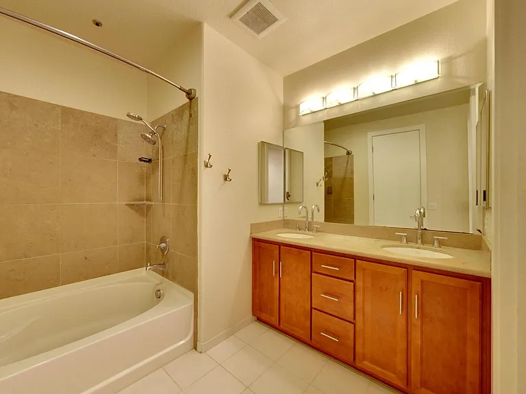 7034-7046 Santero Way Lofts — Photo 10