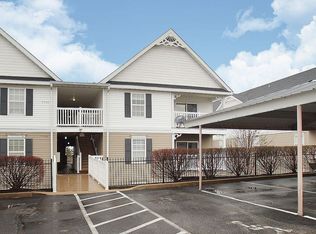 9303 Spring Creek Ln, O'Fallon, MO 63368