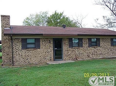 4th image of 359 County Road 1116 W