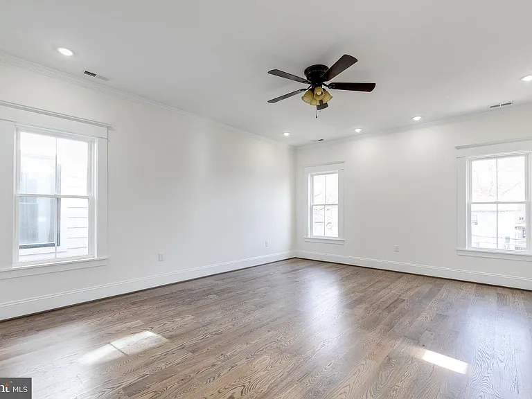 3013 Garland Ave — Photo 27