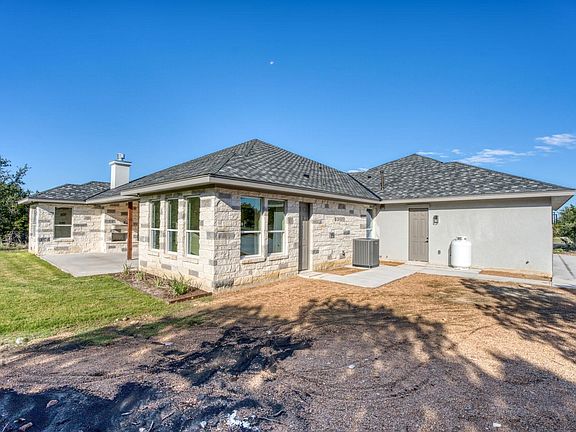 4th image of 105 Hardie Drive