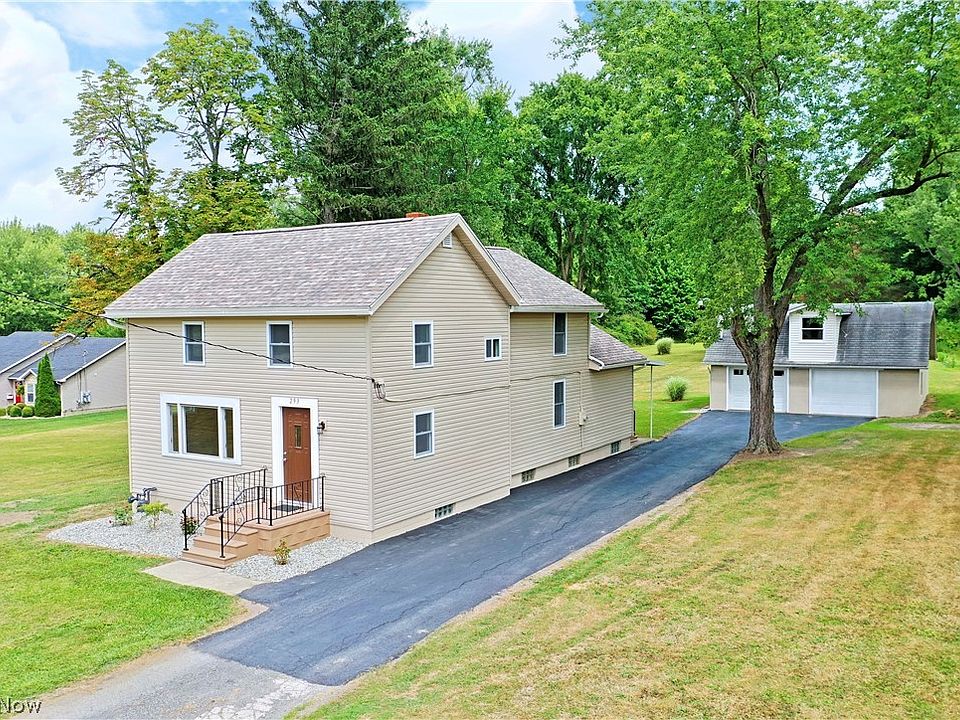 1st image of 293 Champion Ave E