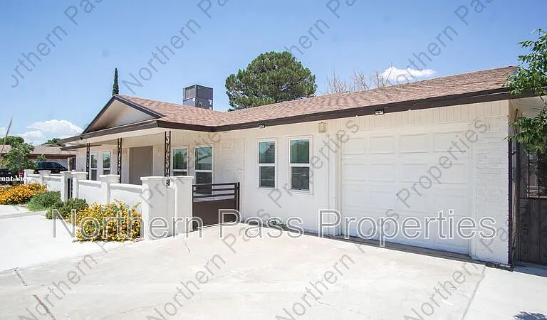 11025 Tom Weiskopf Dr #B — Photo 1