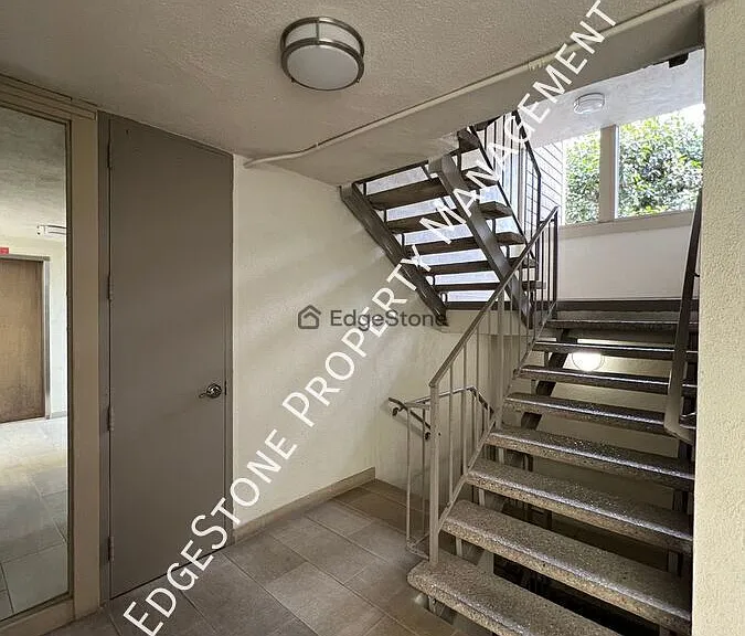 6526 Ocean Crest Dr #A214 — Photo 27