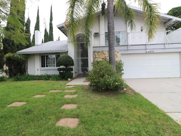 9939 Glade Ave, Chatsworth, CA 91311