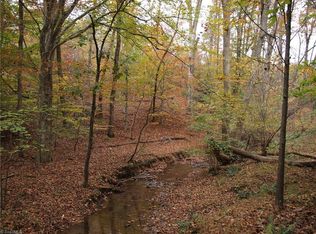 190 Old Farm Trl, Pilot Mountain, NC 27041