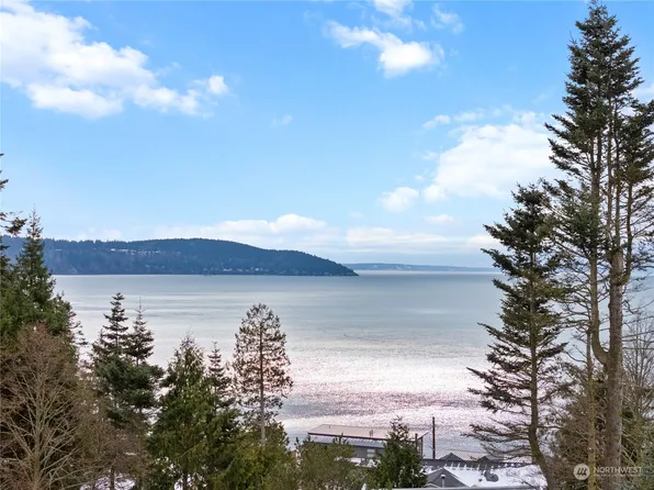 4606 Bryce Drive, Anacortes, WA 98221