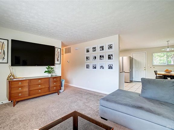 5th image of 6207 Falkland Dr