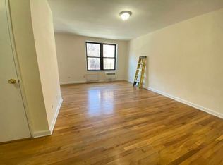 144-20 41st Ave #204A, Flushing, NY 11355