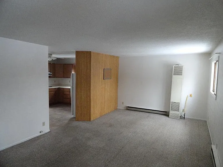 406 Prospect St — Photo 2