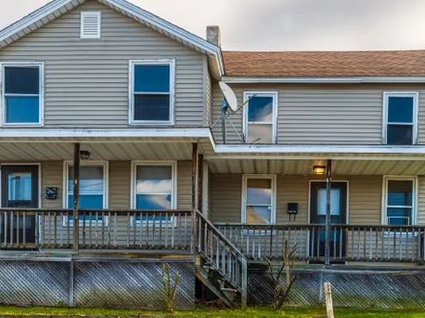 119 S Main St, Carbondale, PA 18407
