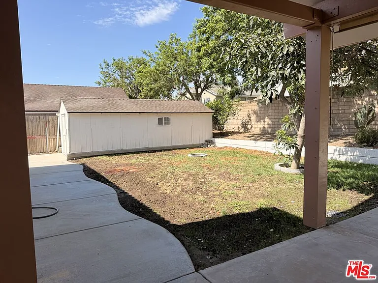 3246 Laurel Ave — Photo 18
