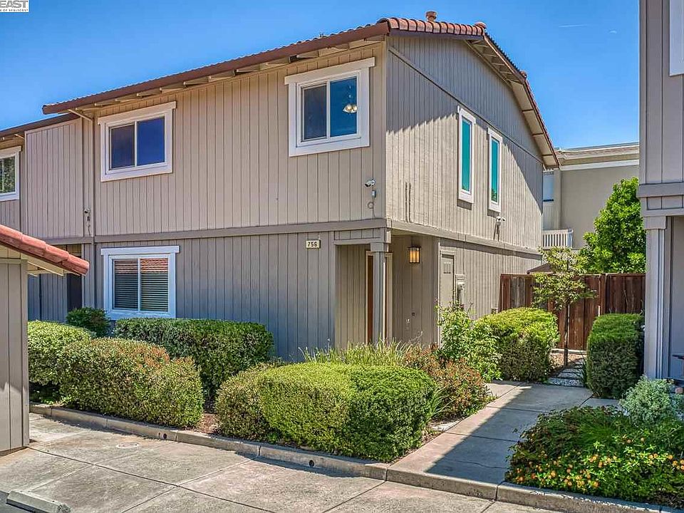 1st image of 756 Saint Michael Cir