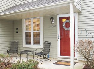 2301 Yarmouth Ln, Mount Laurel, NJ 08054