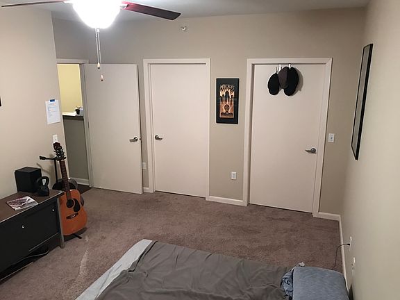 5th image of 17007 Hawthorne Ct APT 109