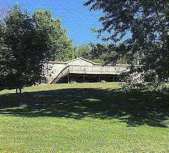2nd image of 84 Bowen Rd