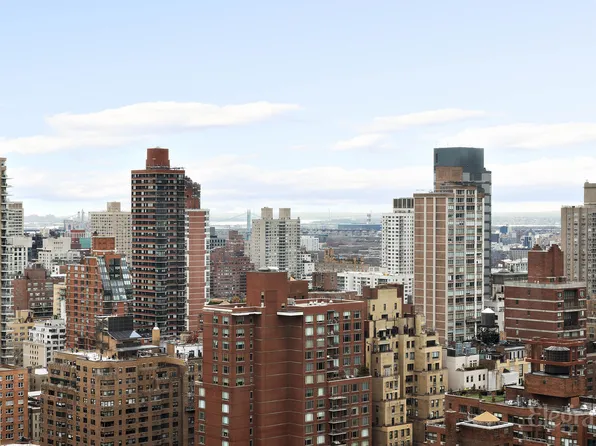 200 East 69th Street 28B image 10 of 10