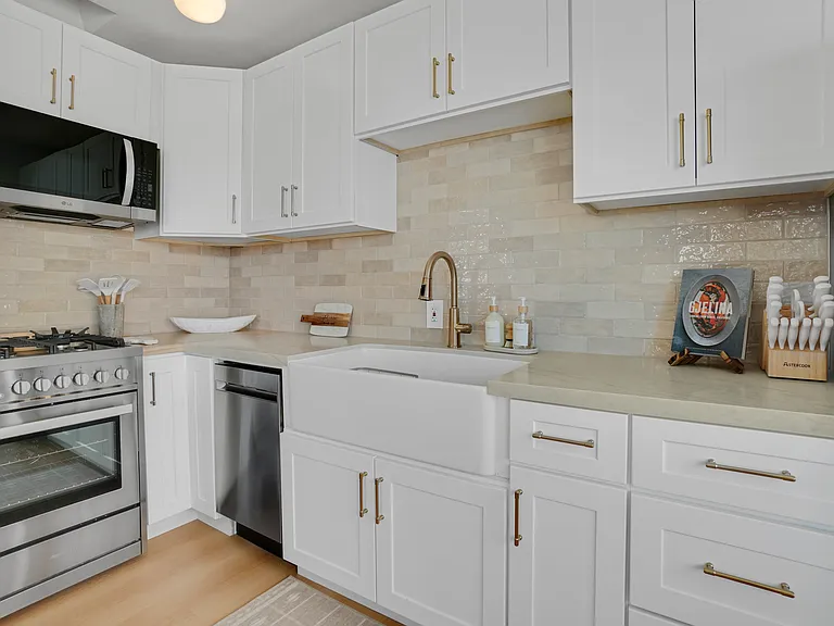 4301 Highland Ave #1 — Photo 4