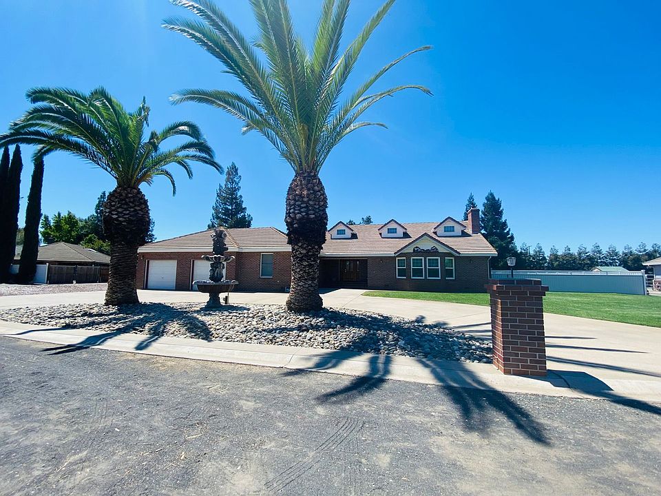 1st image of 10121 Van Parker Ln