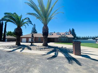 10121 Van Parker Ln, Galt, CA 95632
