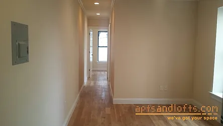 Rented by aptsandlofts.com