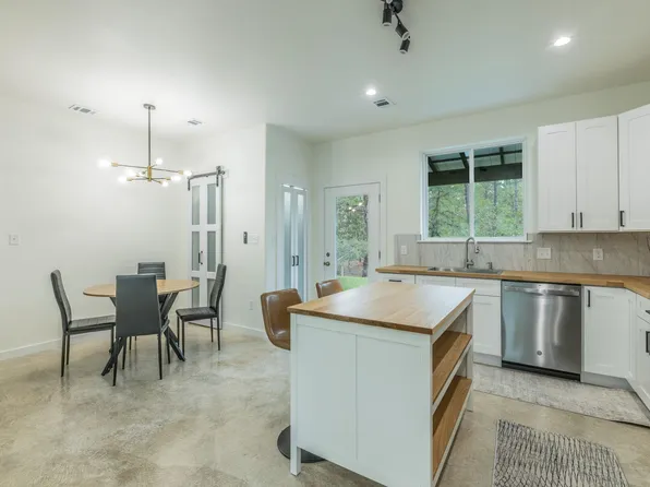 157 Wainee Dr, Bastrop, TX 78602