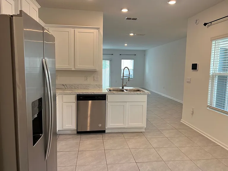 4021 Haymon Ave — Photo 17