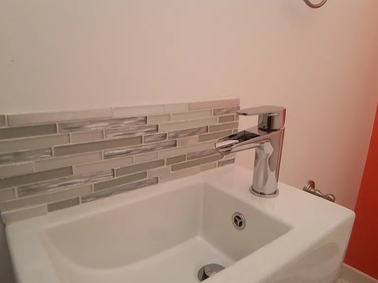 4073 Gresham St — Photo 13