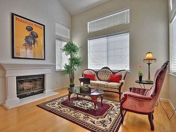 3rd image of 3282 Palantino Way