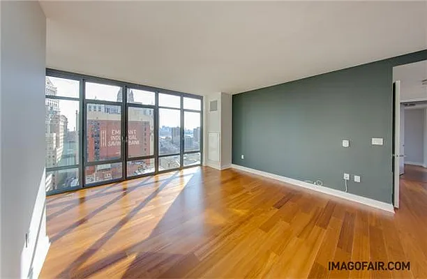 Rented by (Legacy) Elegran | media 15