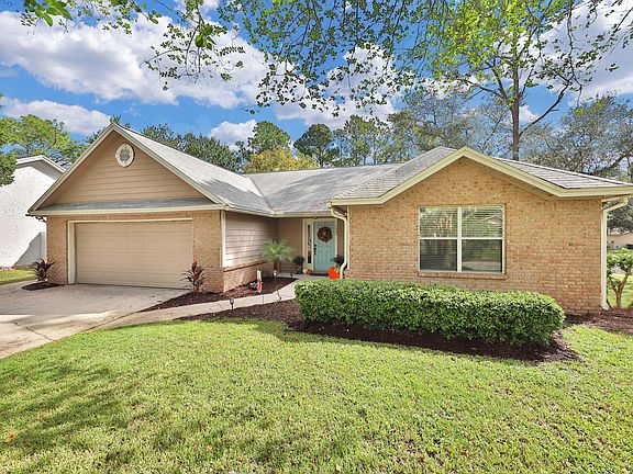 2nd image of 2049 W ST MARTINS Drive