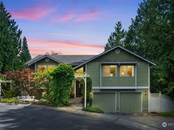 2423 NE 180th Court, Shoreline, WA 98155