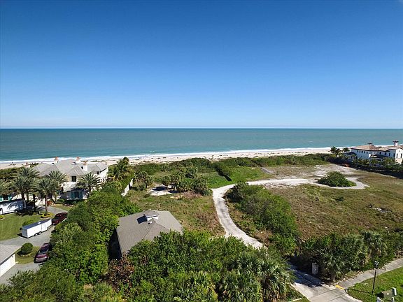 4th image of 2440 Ocean Trail Ln