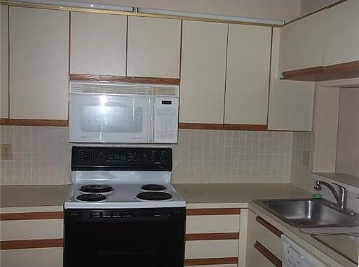 2nd image of 3967 Cocoplum Circle #F