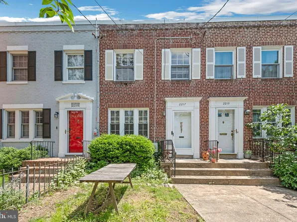 2217 Observatory Pl NW, Washington, DC 20007