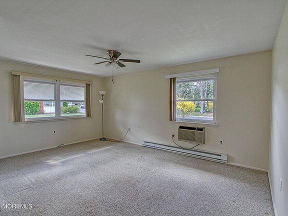 5th image of 109 Fairway Lane #B