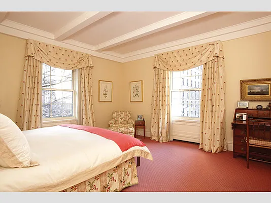 Sold by Stribling | media 12