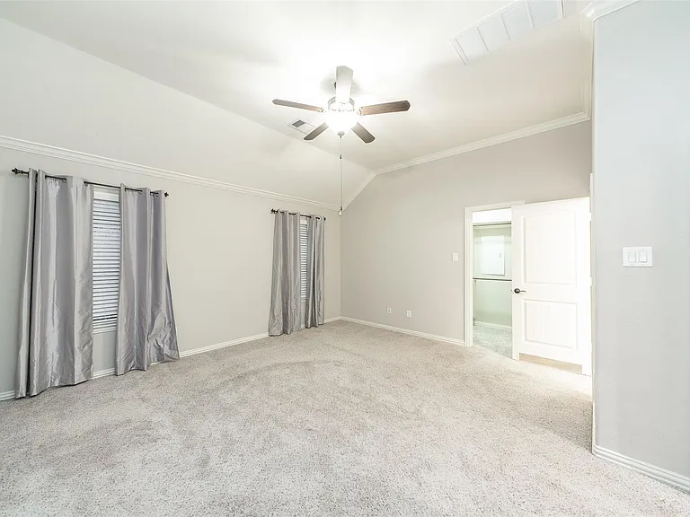 17919 Banbury Green Ln — Photo 15