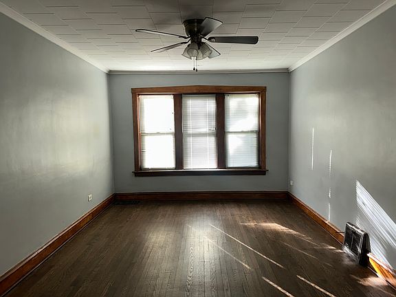 4th image of 7609 S Perry Ave #1