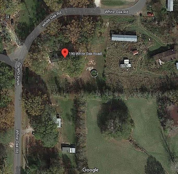 2nd image of 190 White Oak Rd